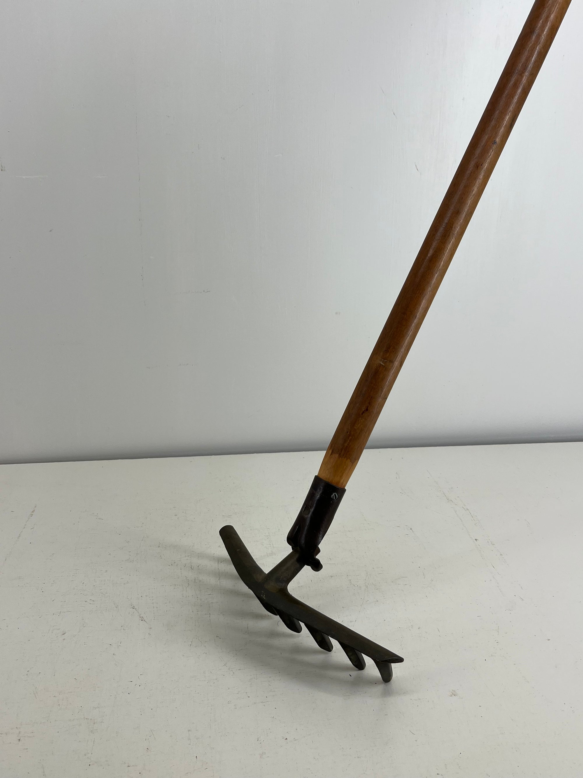 Vintage Bronze Rake