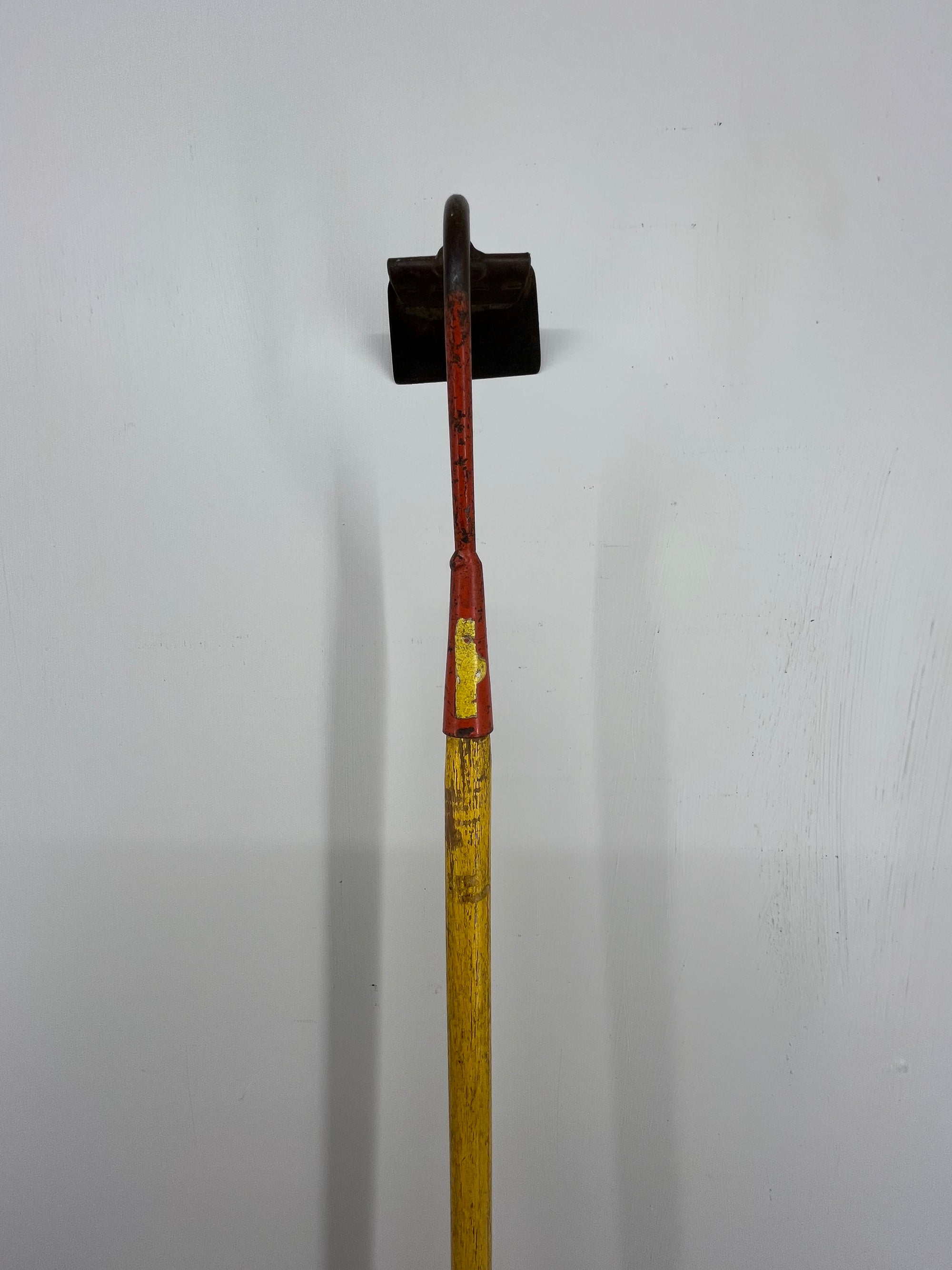 Child's Wolf Draw Hoe
