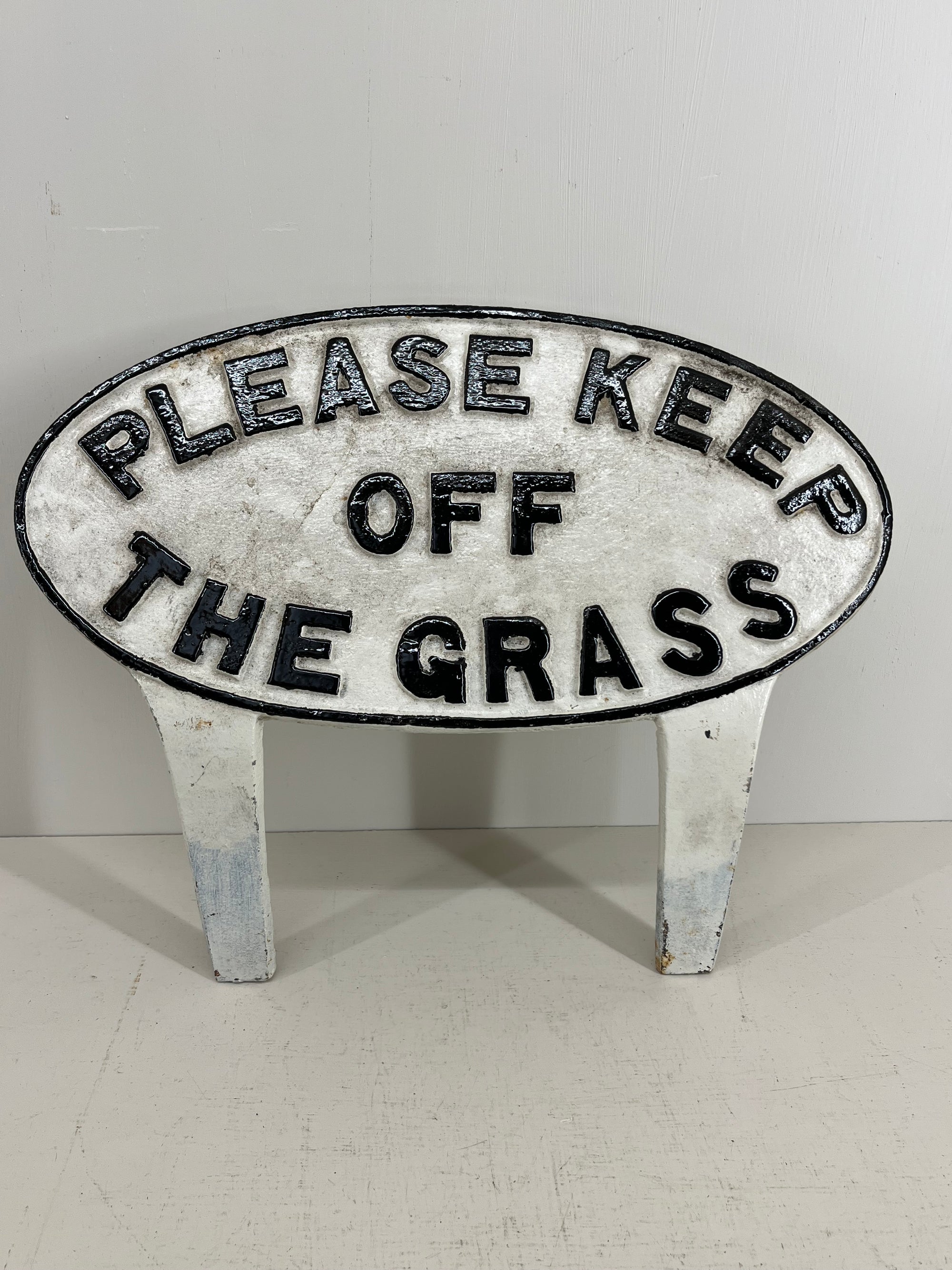 Keep off the Grass Sign