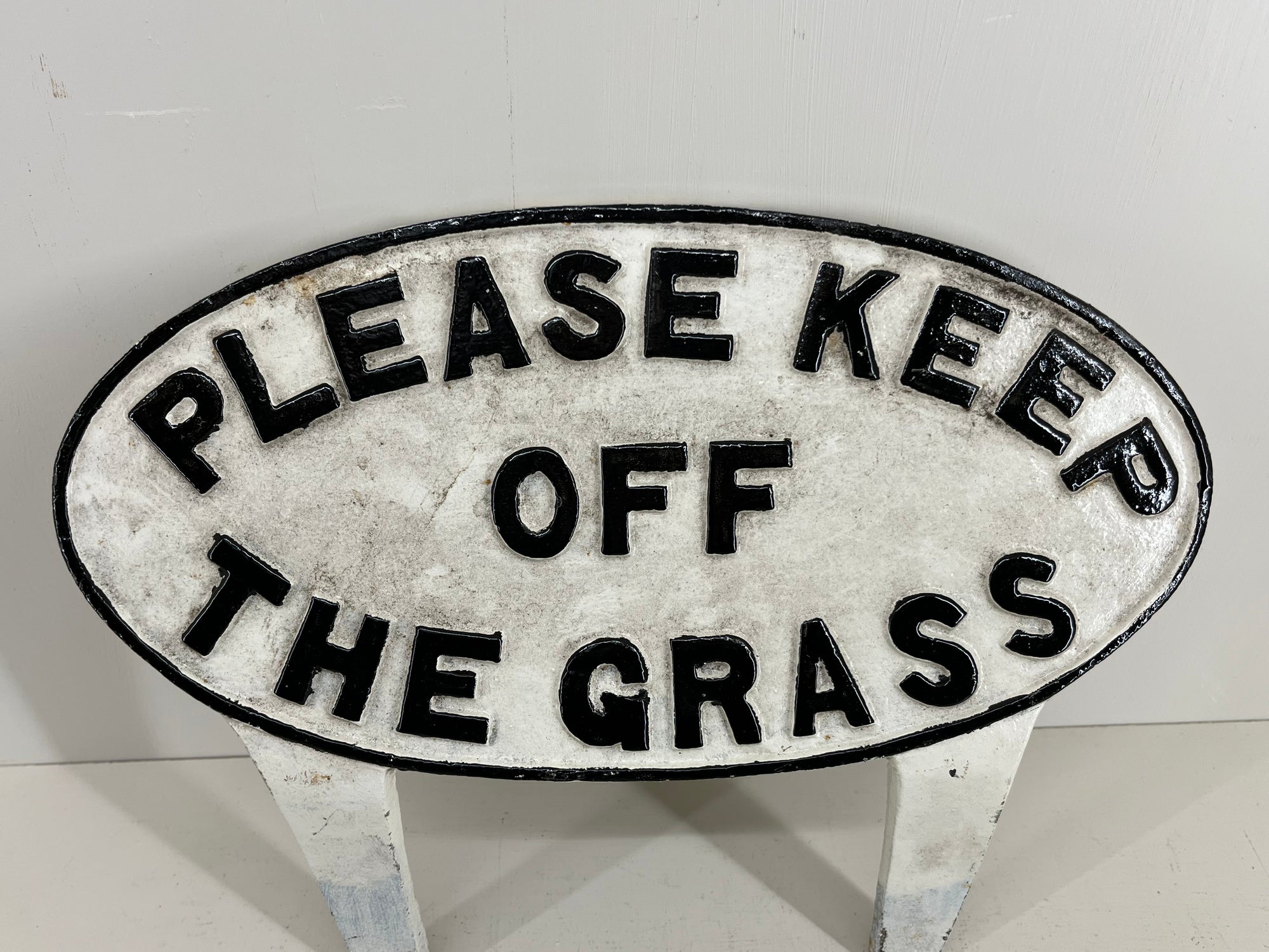 Keep off the Grass Sign