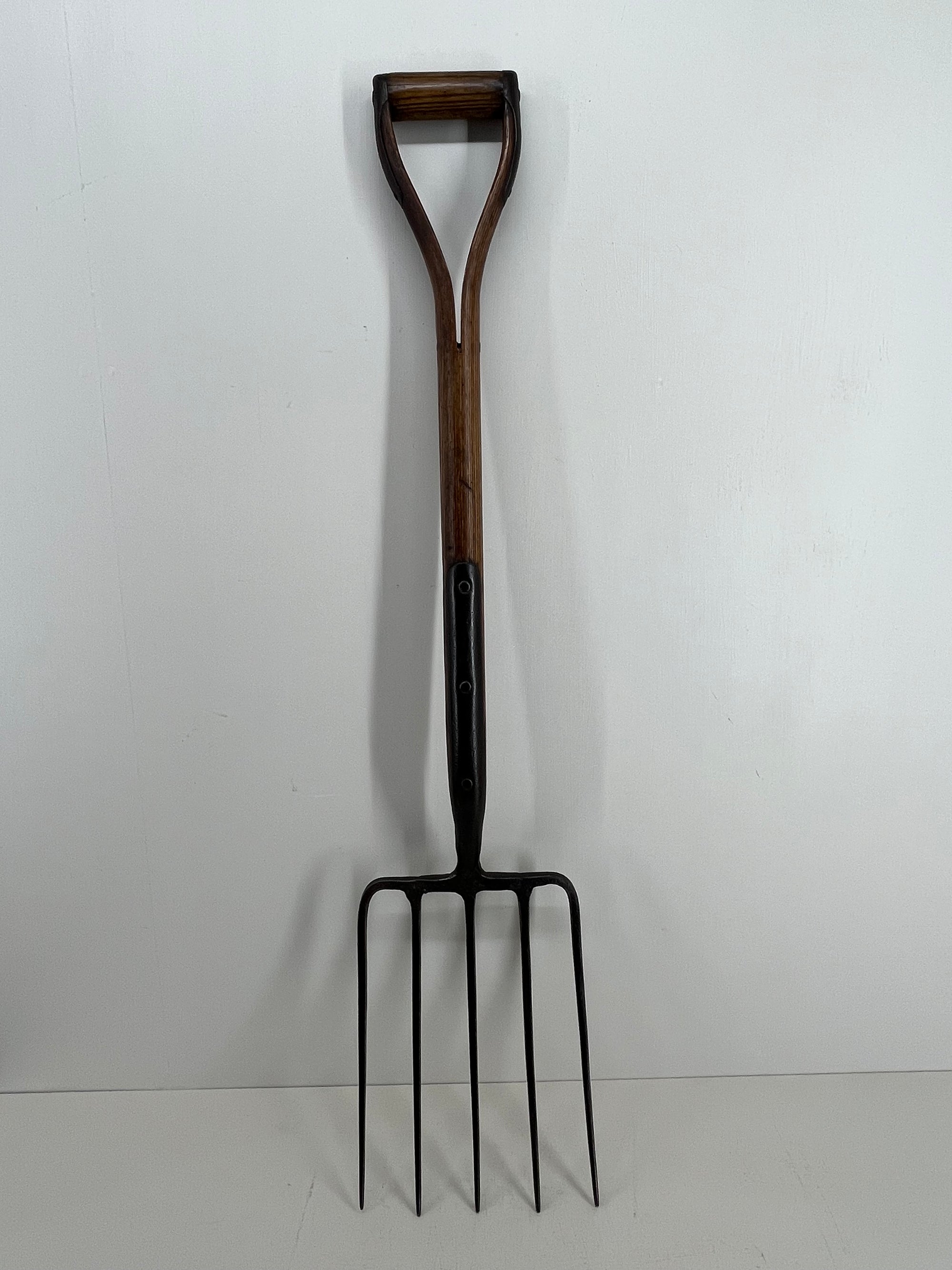 Bulldog Five Tined Fork