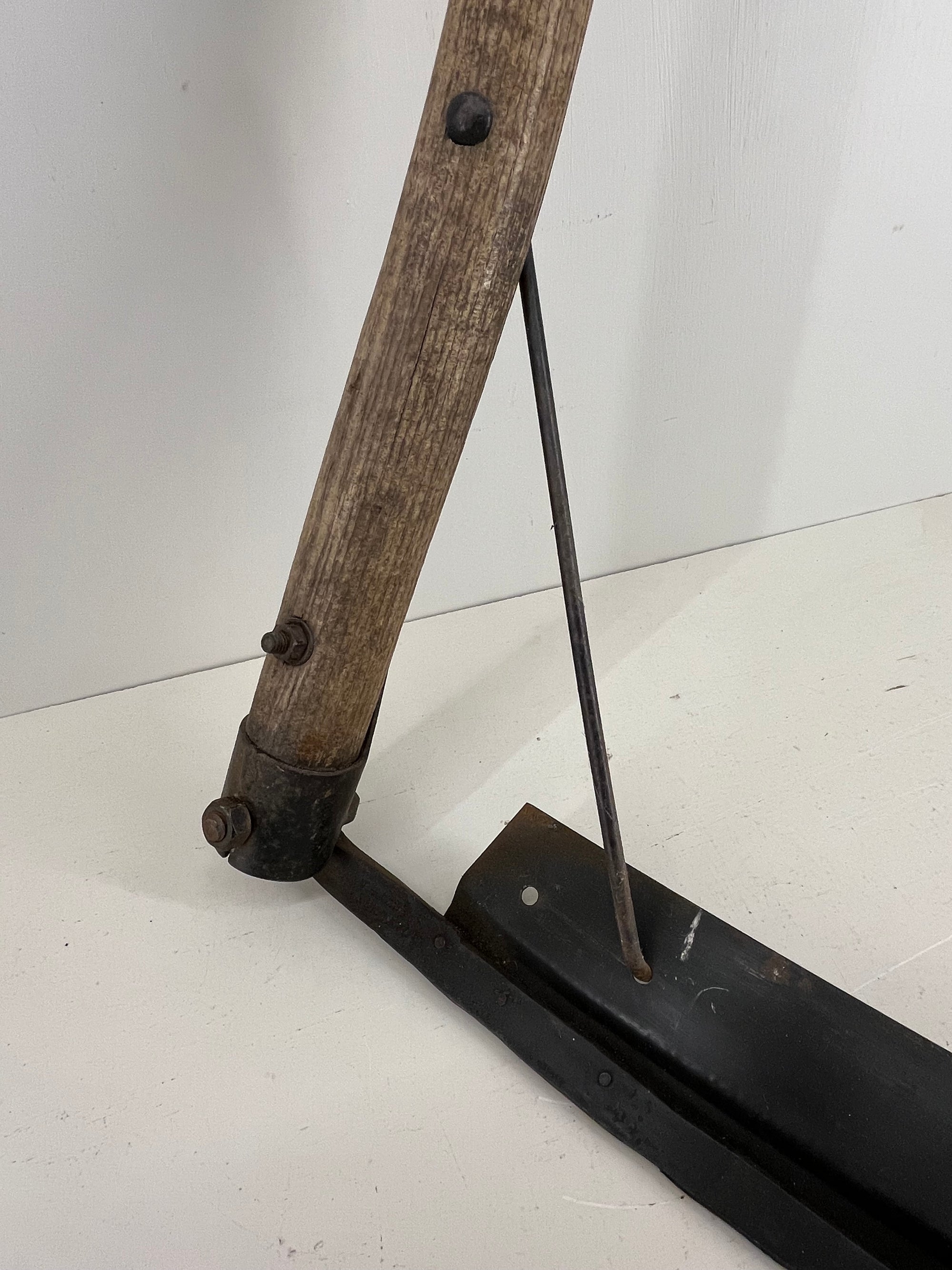 Tyzack Scythe