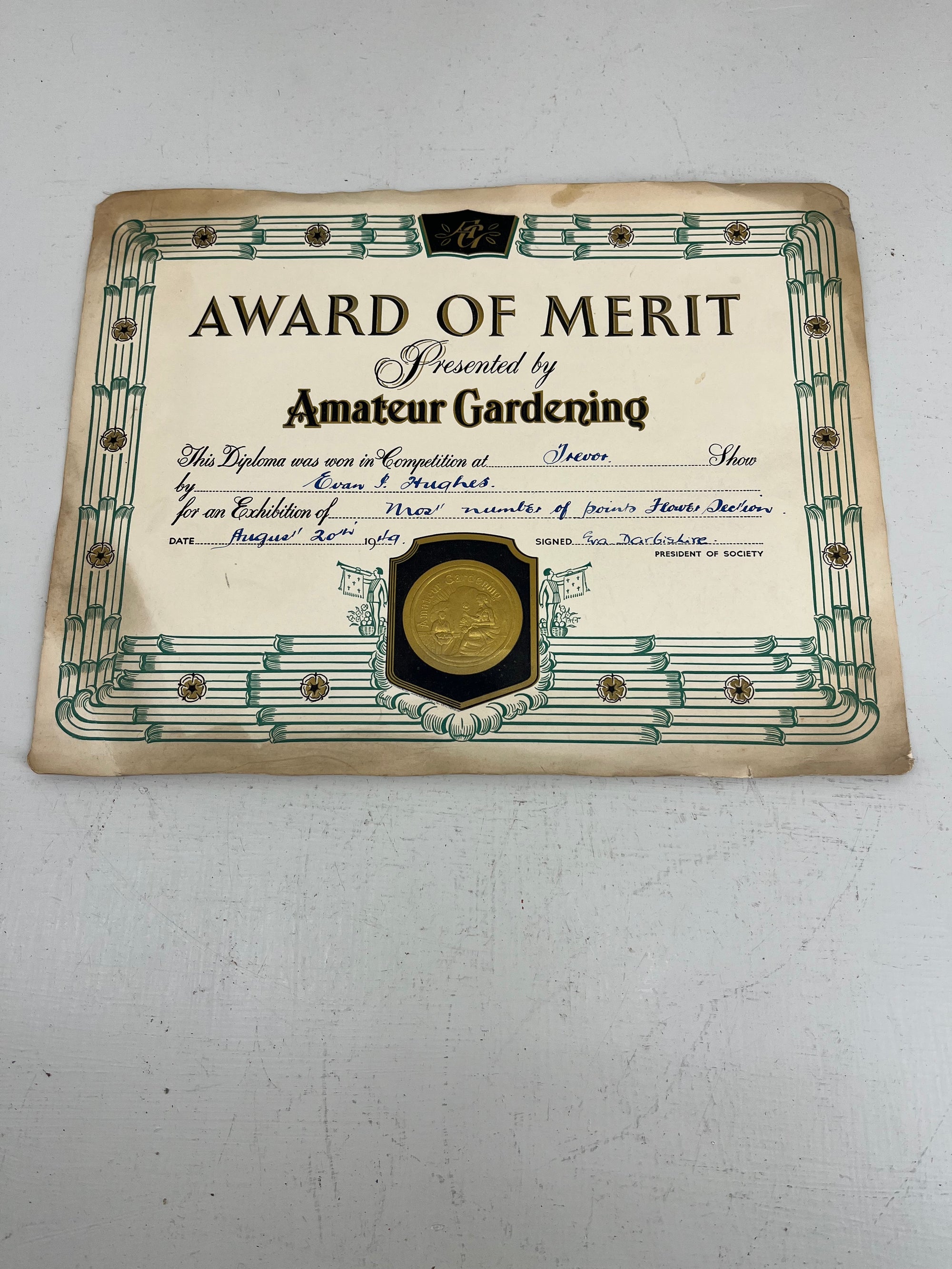 Amateur Gardening Award of Merit