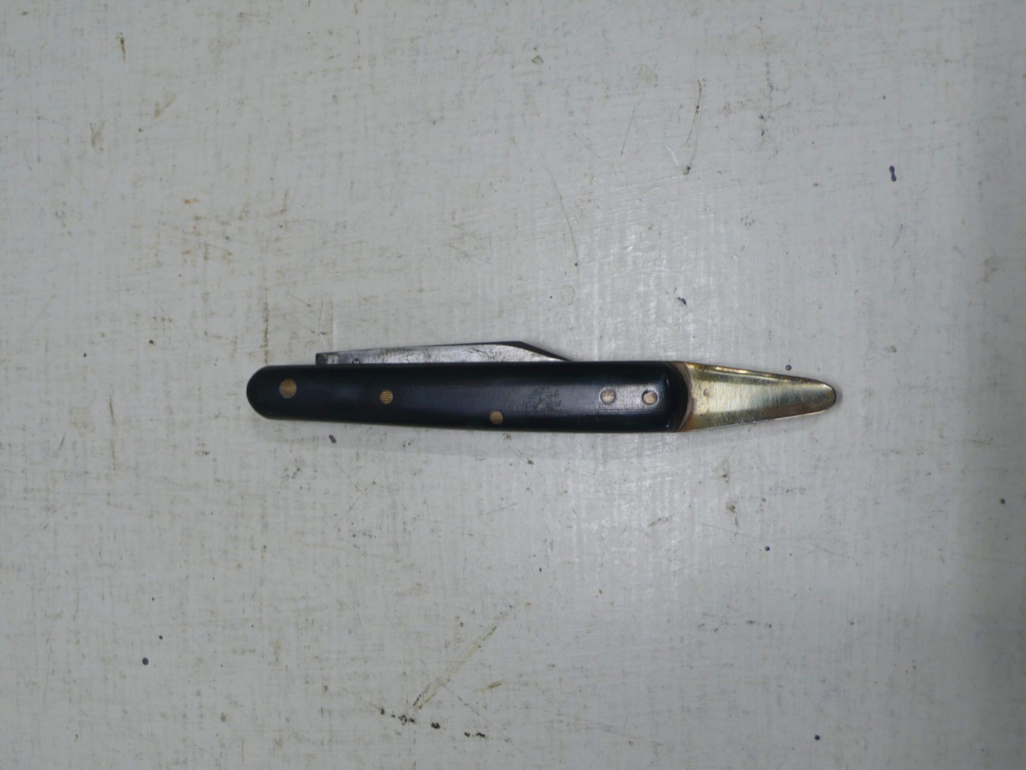 Tina Budding Knife 645 F8