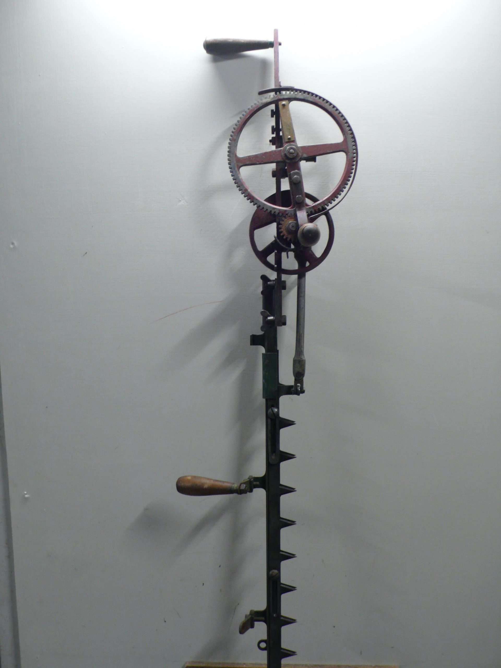 Antique Little Wonder Hedge Trimmer