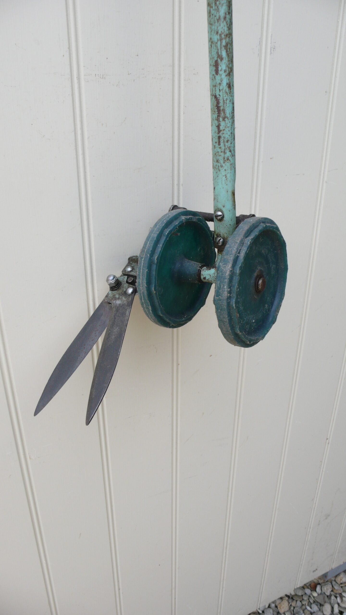 Lawn Trimmer and Edger