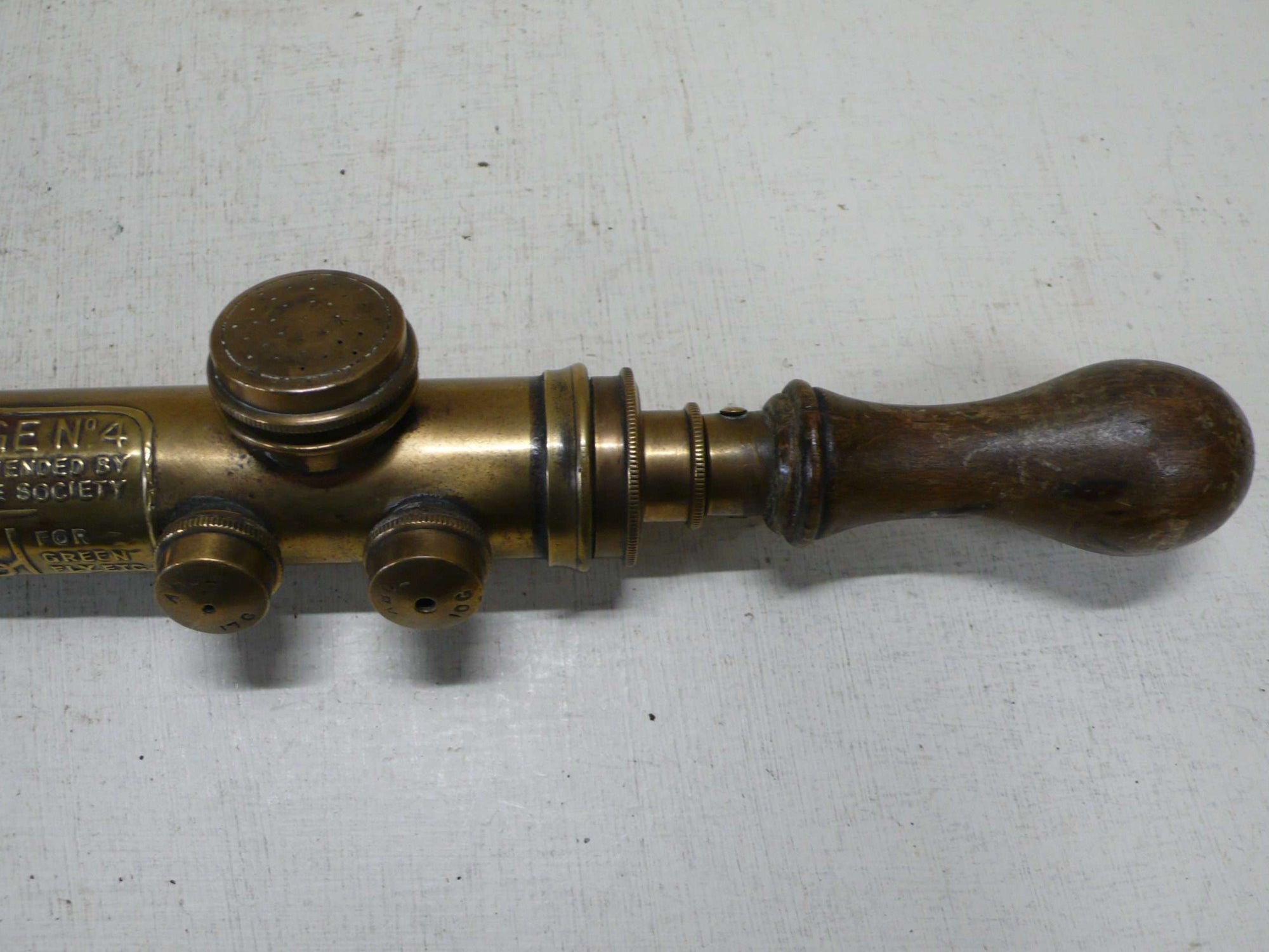 Abol No 4 Syringe Sprayer
