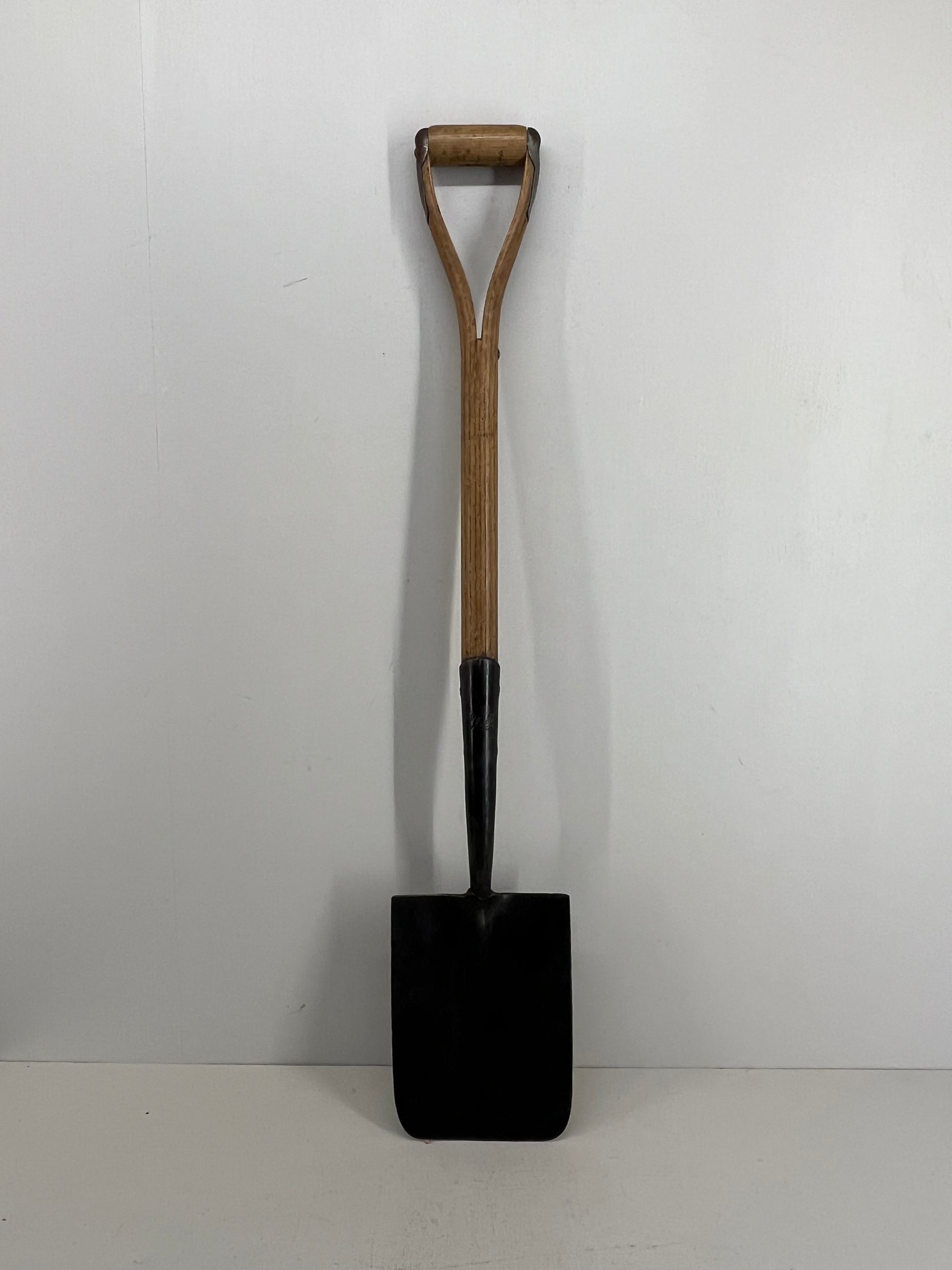 Elwell Garden Spade