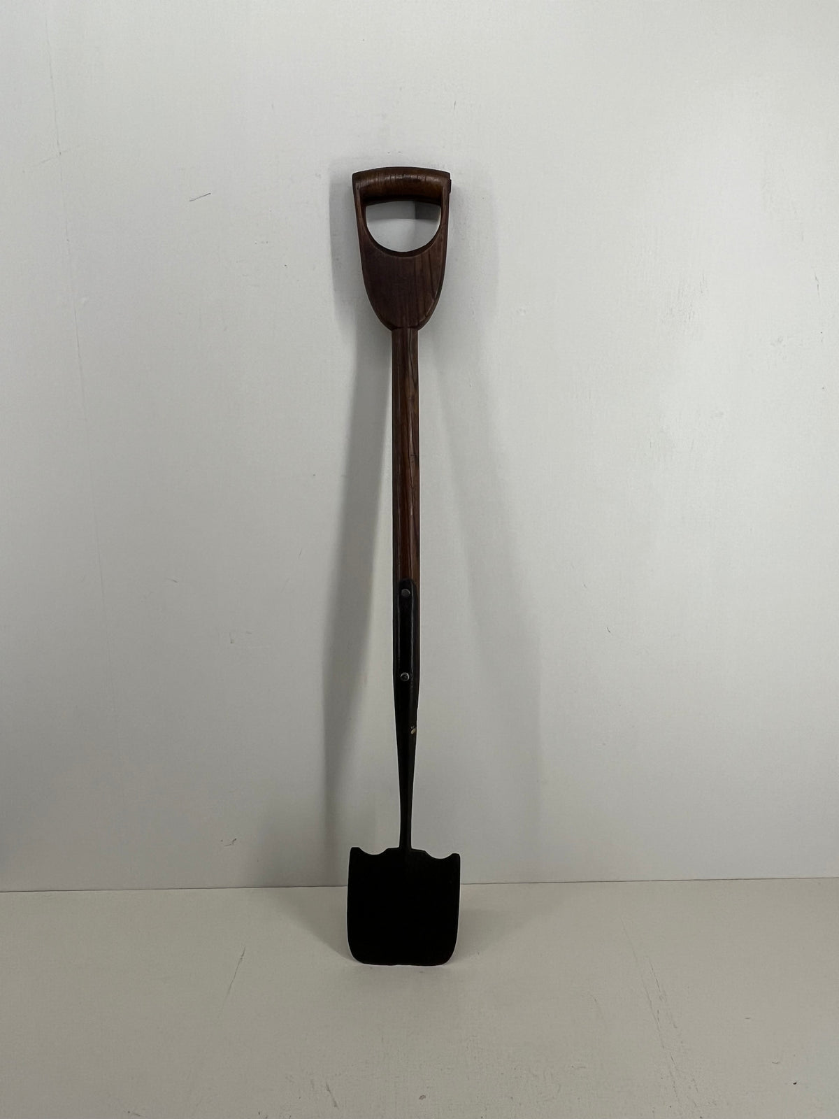 Trap Setters Spade