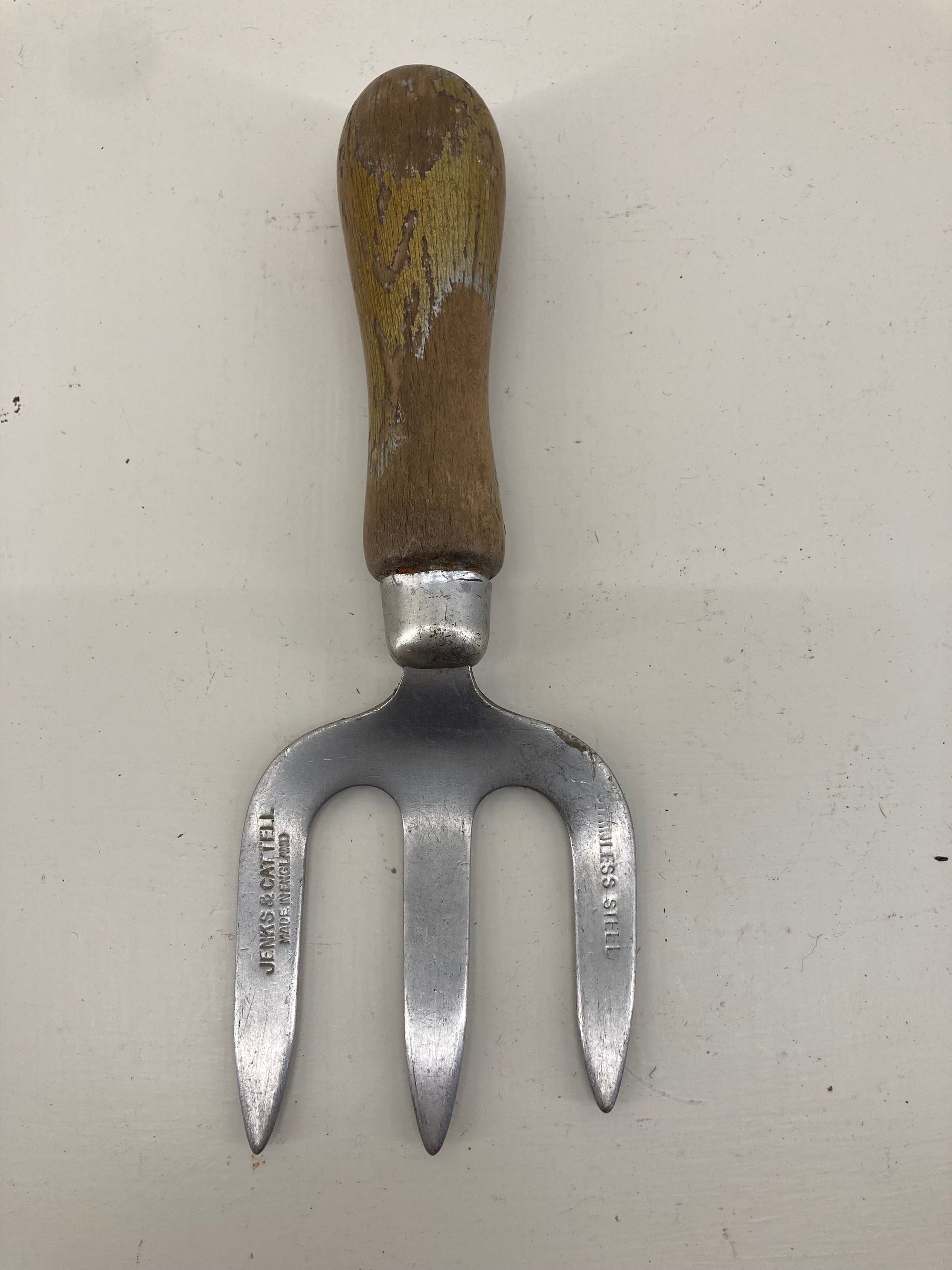 Jenks &amp; Cattell Hand Fork