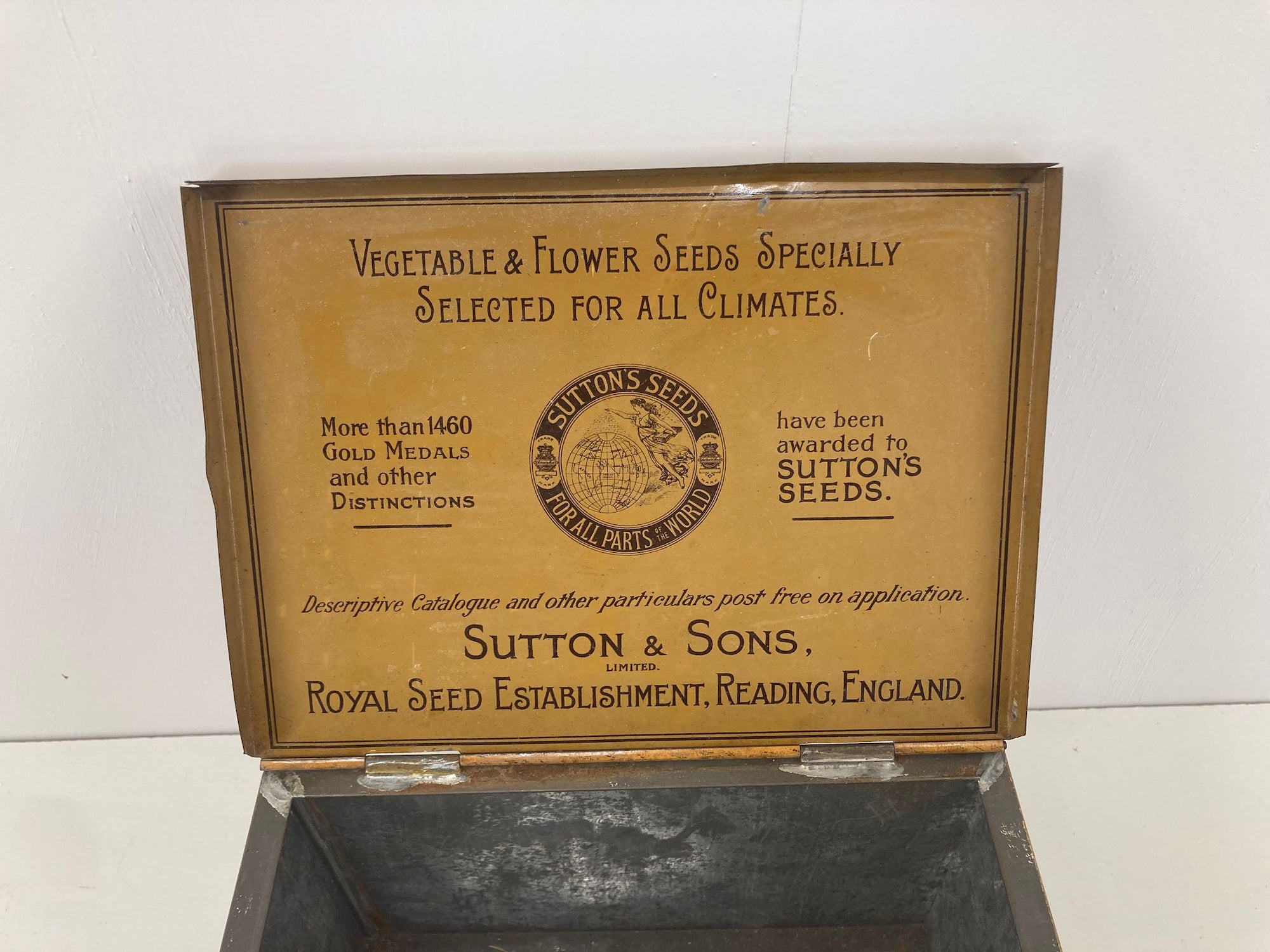 Suttons Seeds Tin