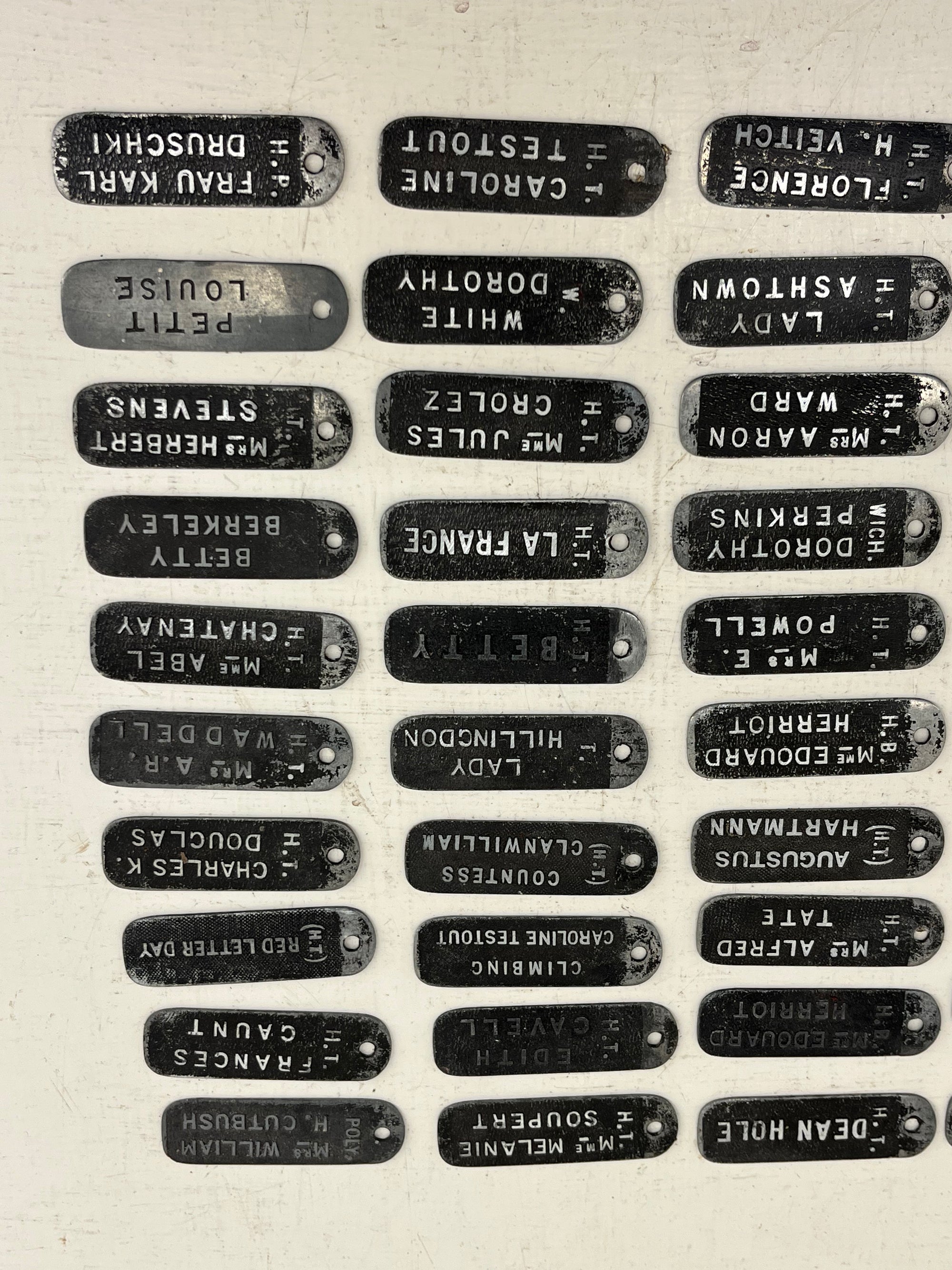 ACME Rose Labels