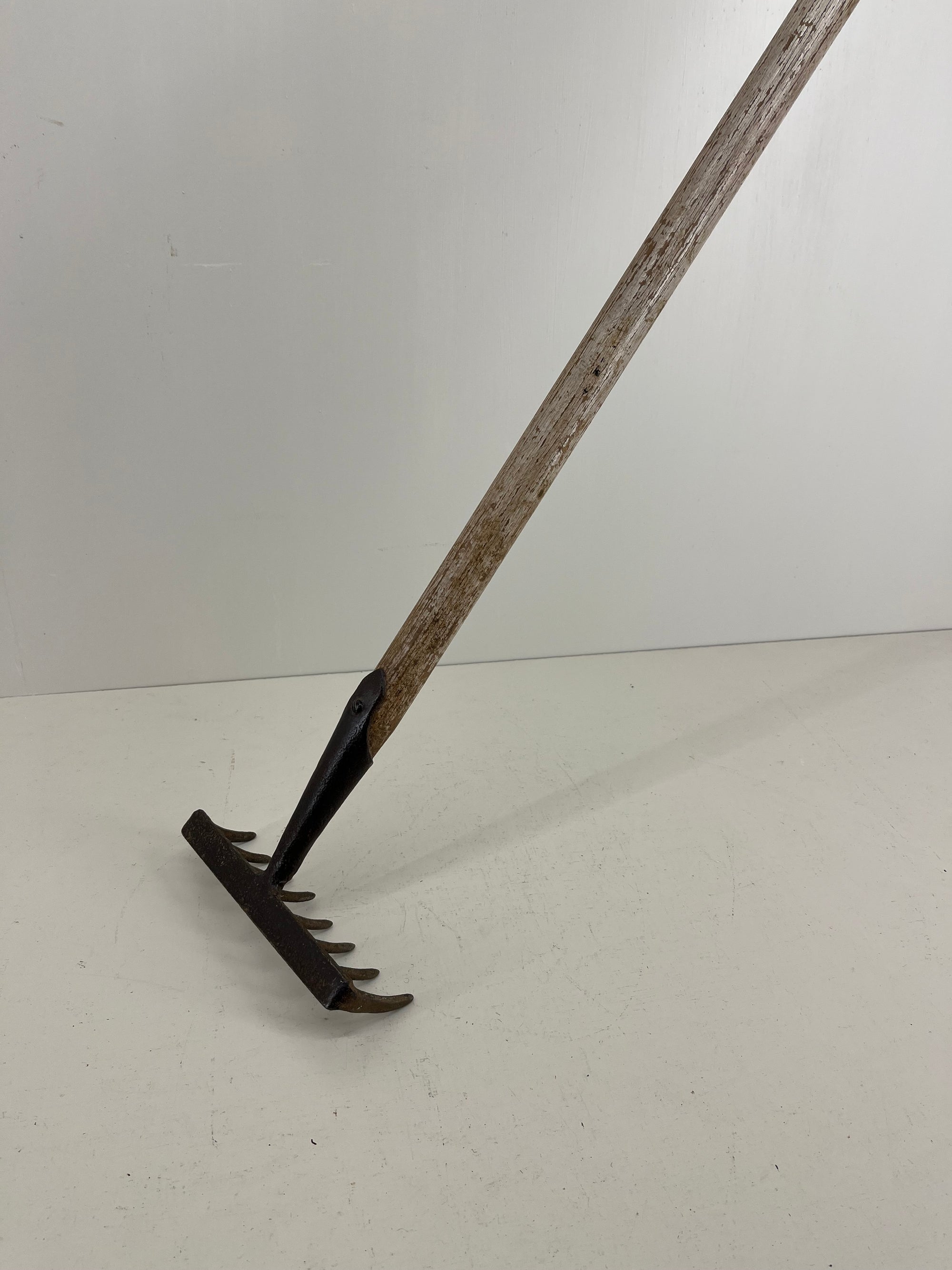 Narrow Garden Rake