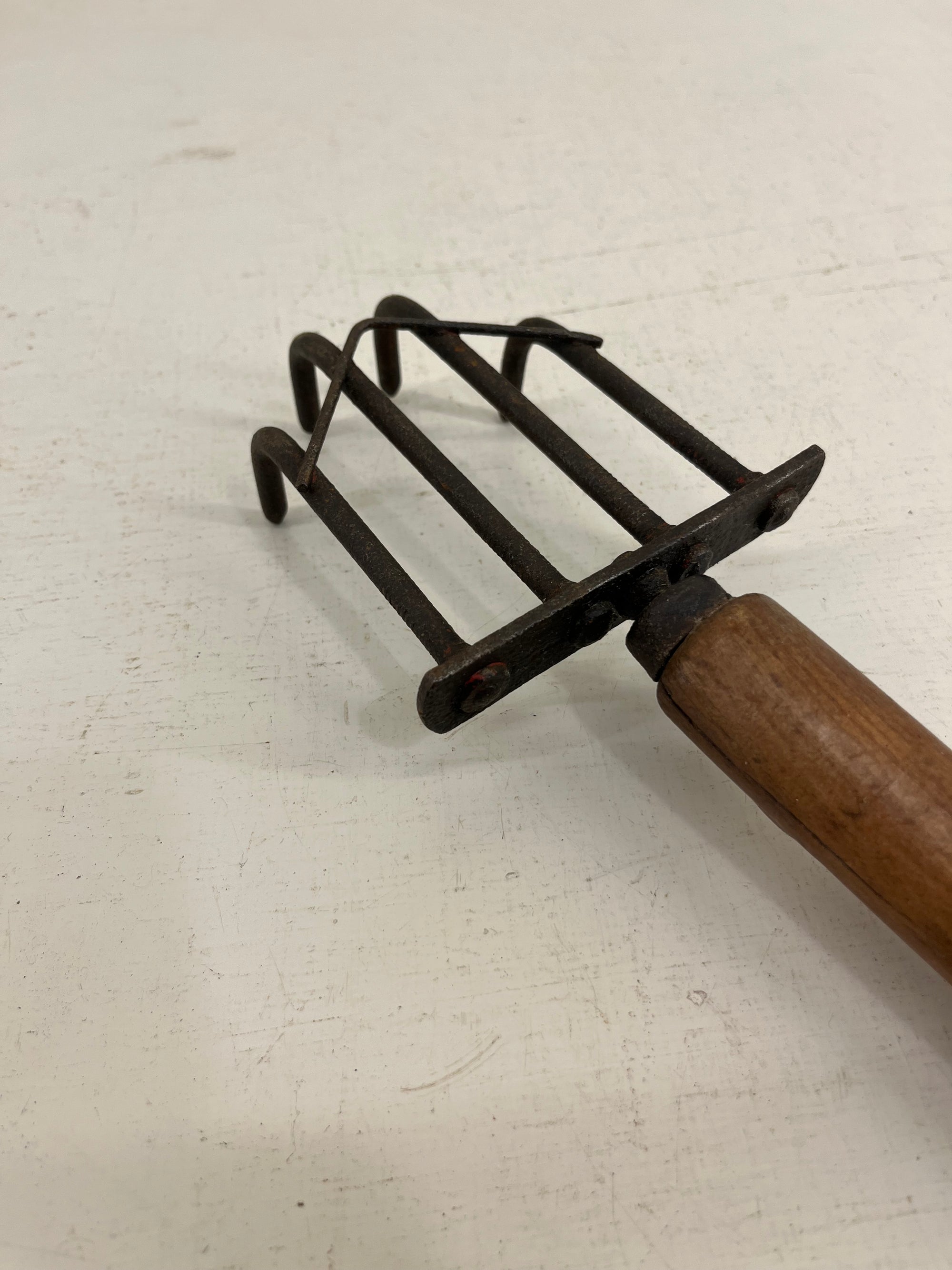 Hand Cultivator