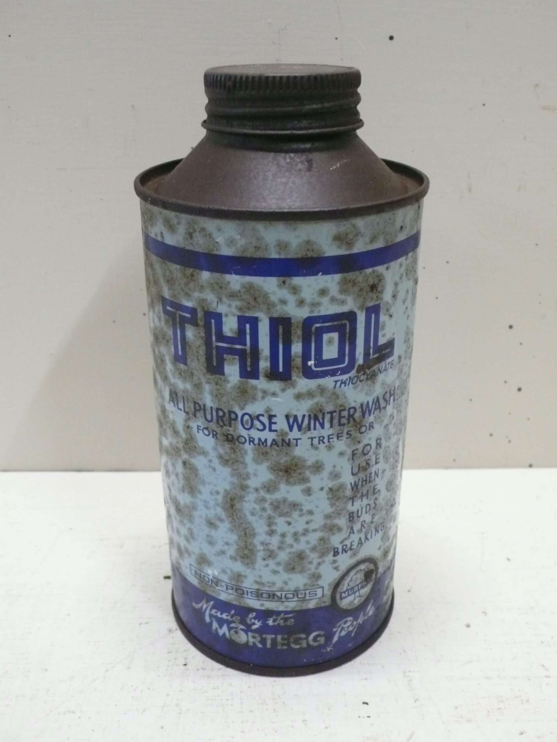 Vintage Tin of Thiol Winter Wash