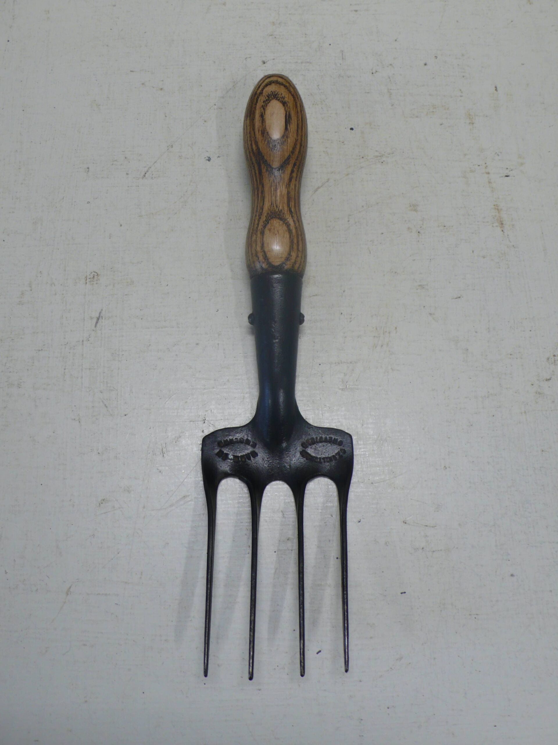 Skelton Hand Fork