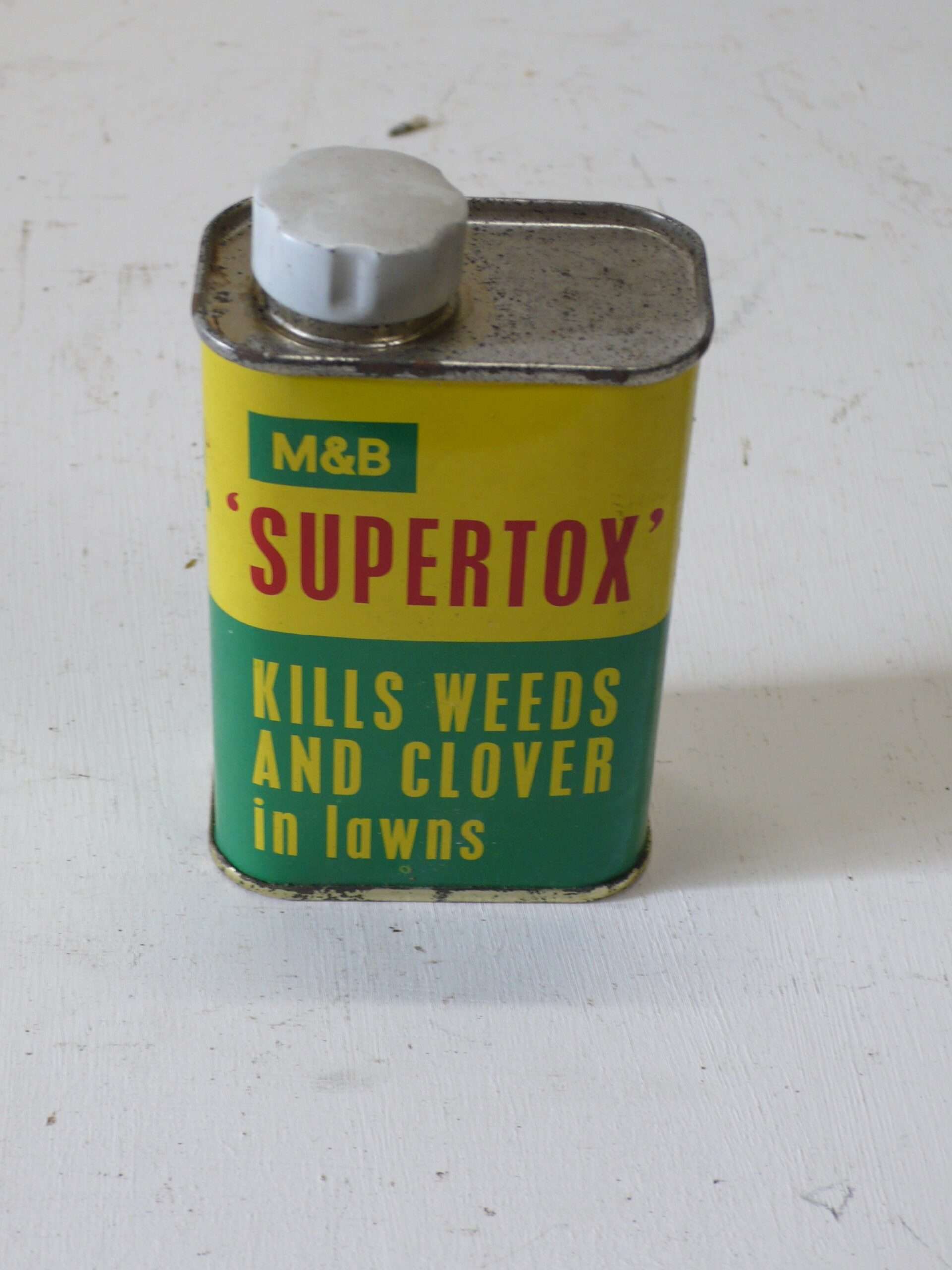 Supertox Display Tin